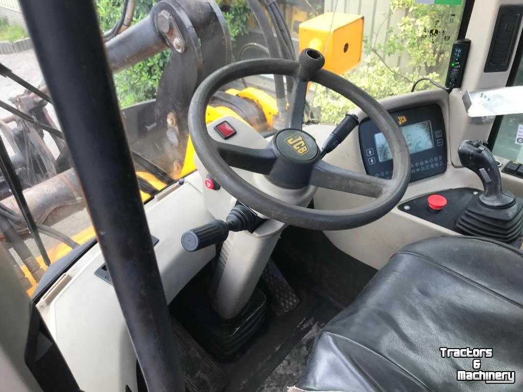 Chargeuse sur pneus JCB 456