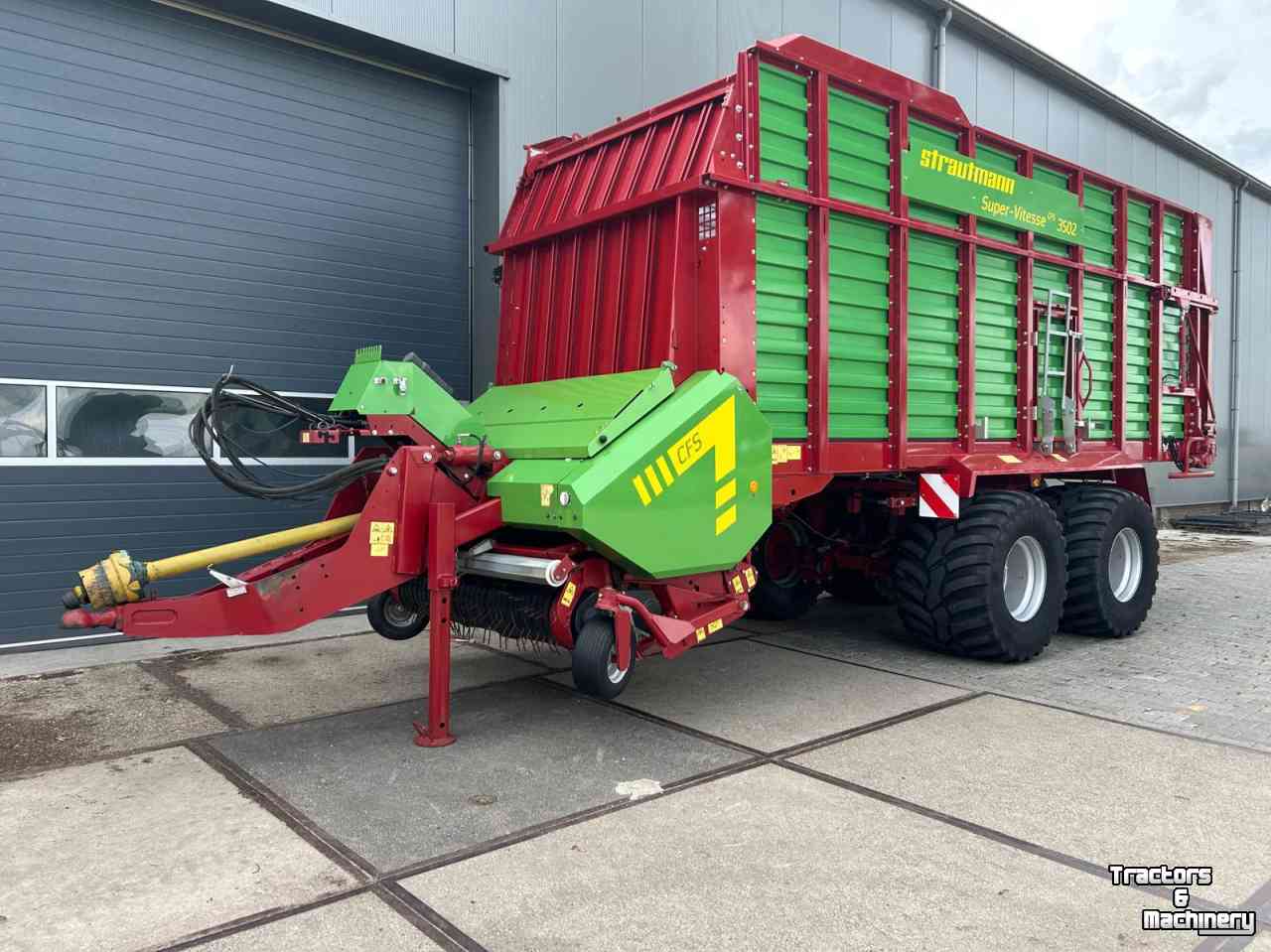Autochargeuse Strautmann Super Vitesse CFS 3502  ( Verkocht )