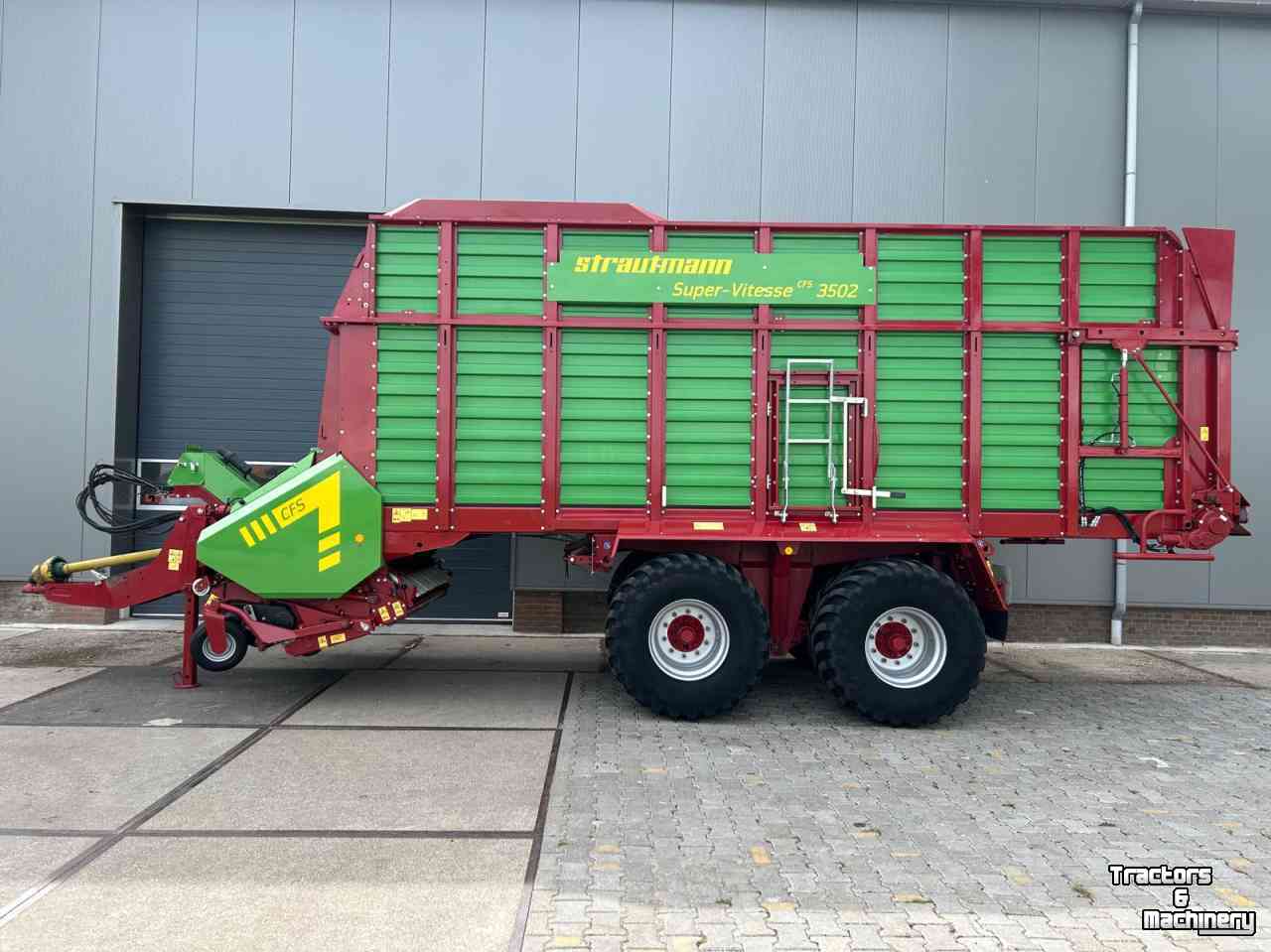 Autochargeuse Strautmann Super Vitesse CFS 3502  ( Verkocht )