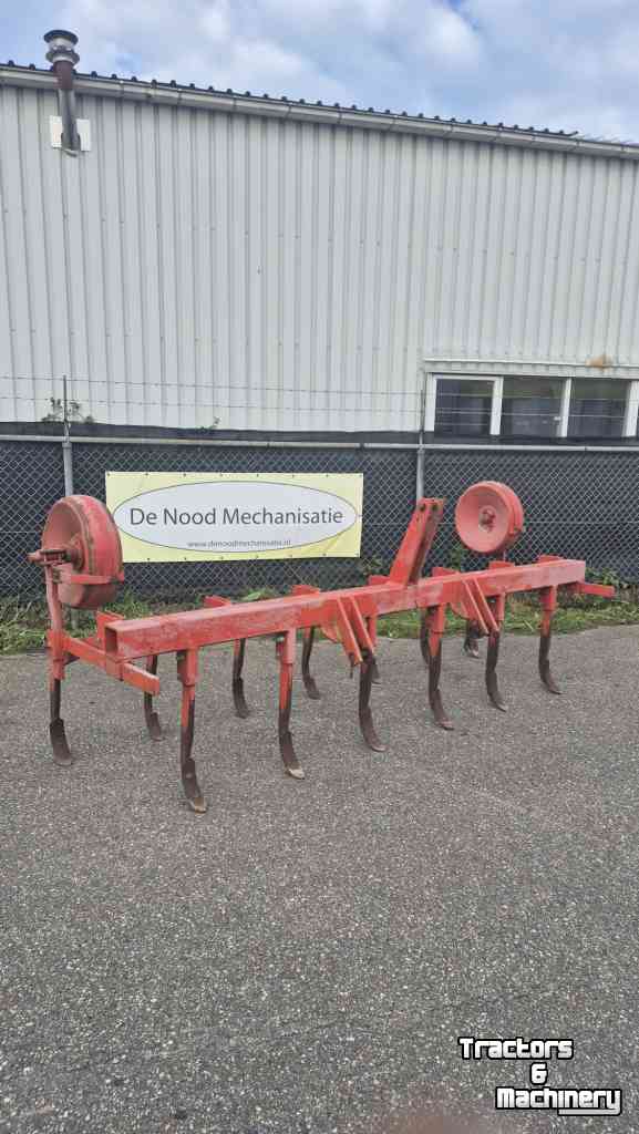 Cultivateur  310
