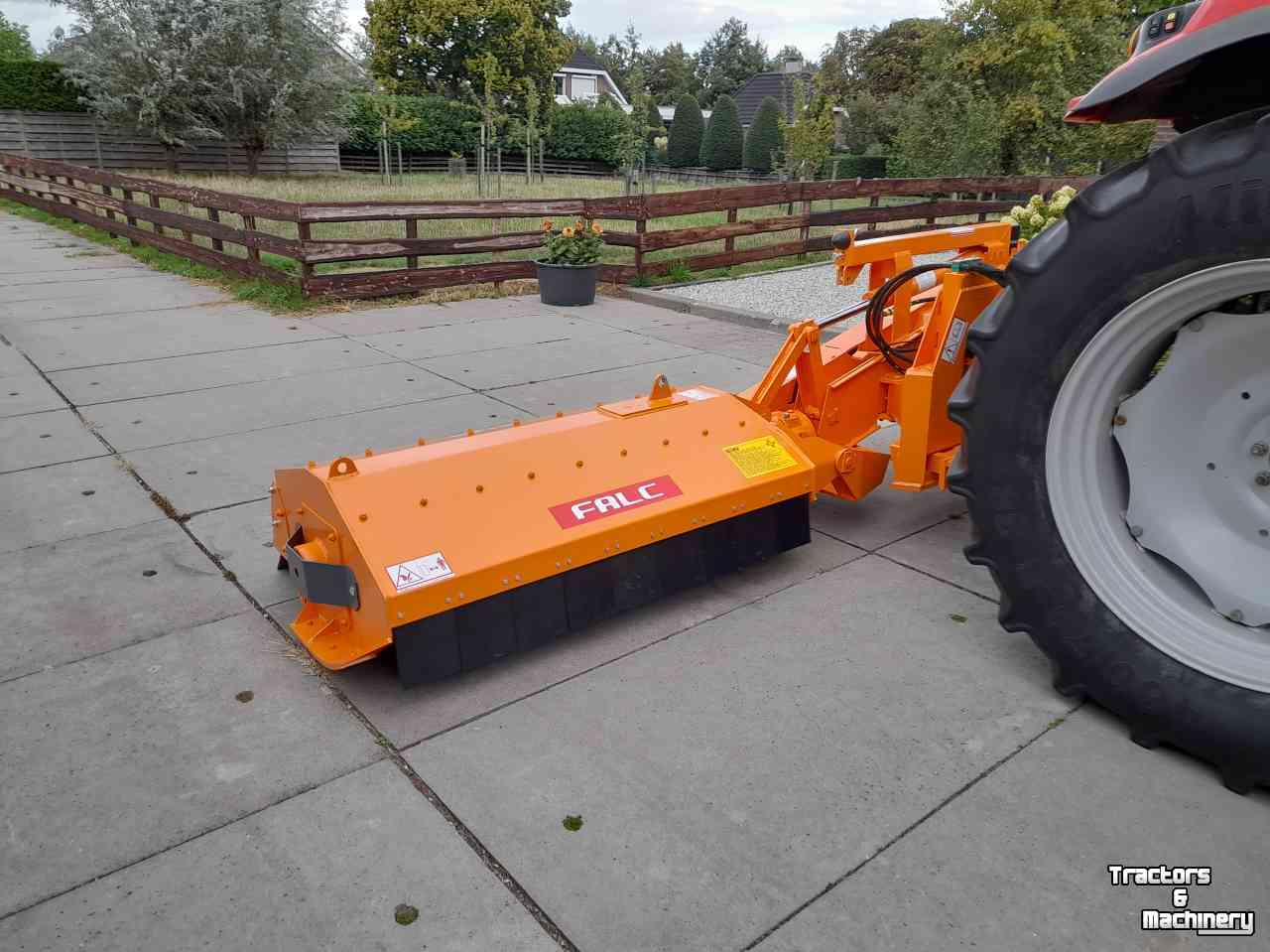Rotobroyeur Falc TLF 1600 zij-klepelmaaier