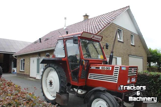 Tracteur Fiat 60-90