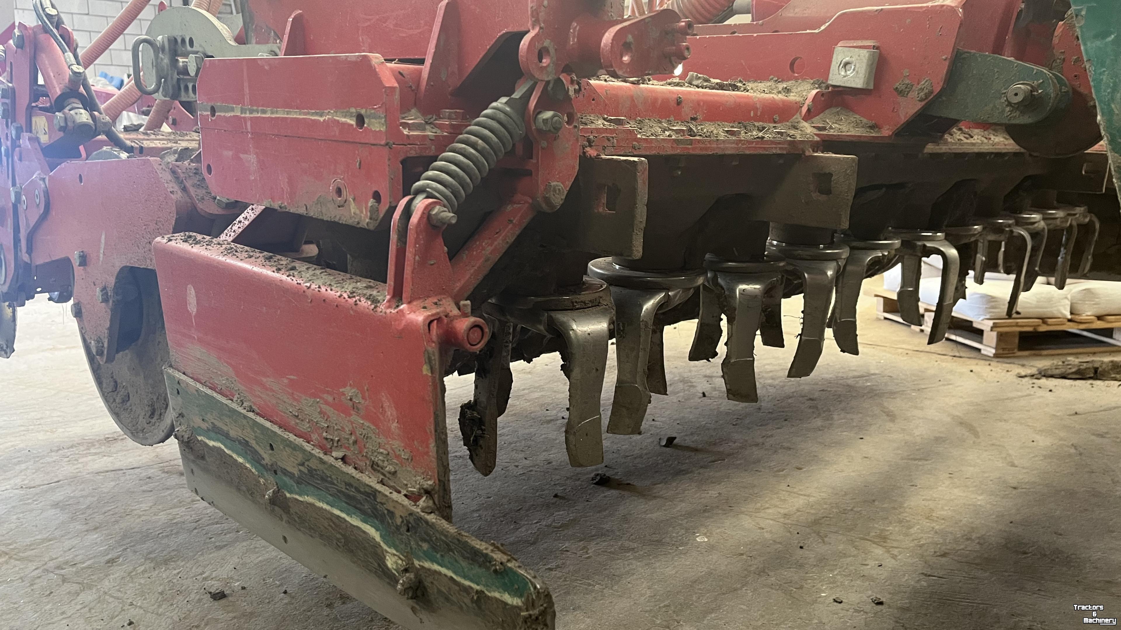 Herse rotative Kverneland NGS 301