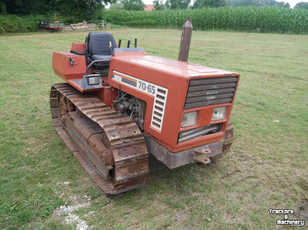 Tracteur Fiat 70-65 rups