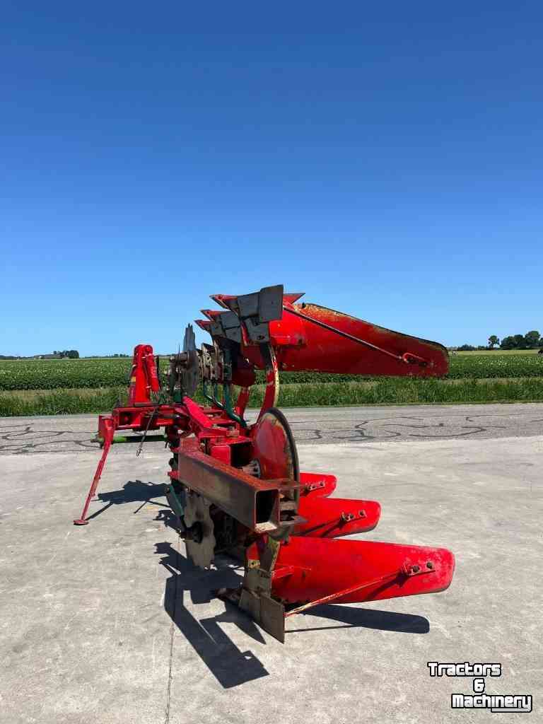 Charrues Vogel & Noot MS950 Ploeg