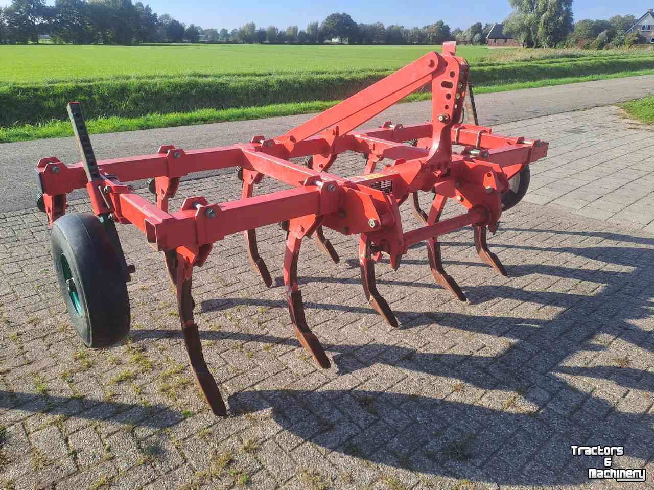 Cultivateur Kverneland Clc woeler vaste tand cultivator