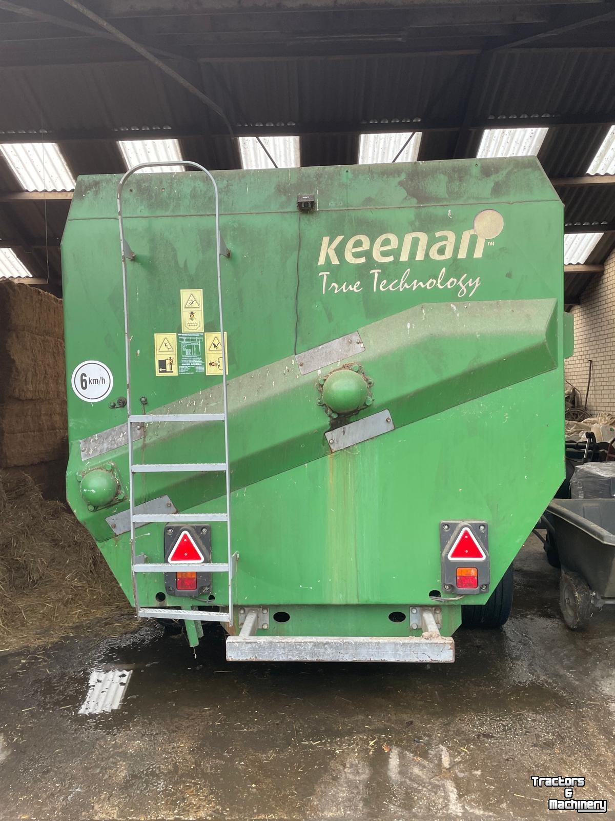 Mélangeuse Verticale  Keenan MF 340 voermengwagen
