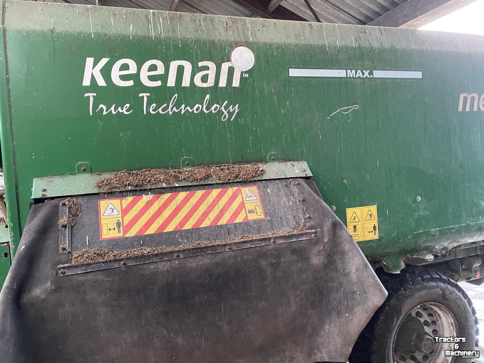 Mélangeuse Verticale  Keenan MF 340 voermengwagen