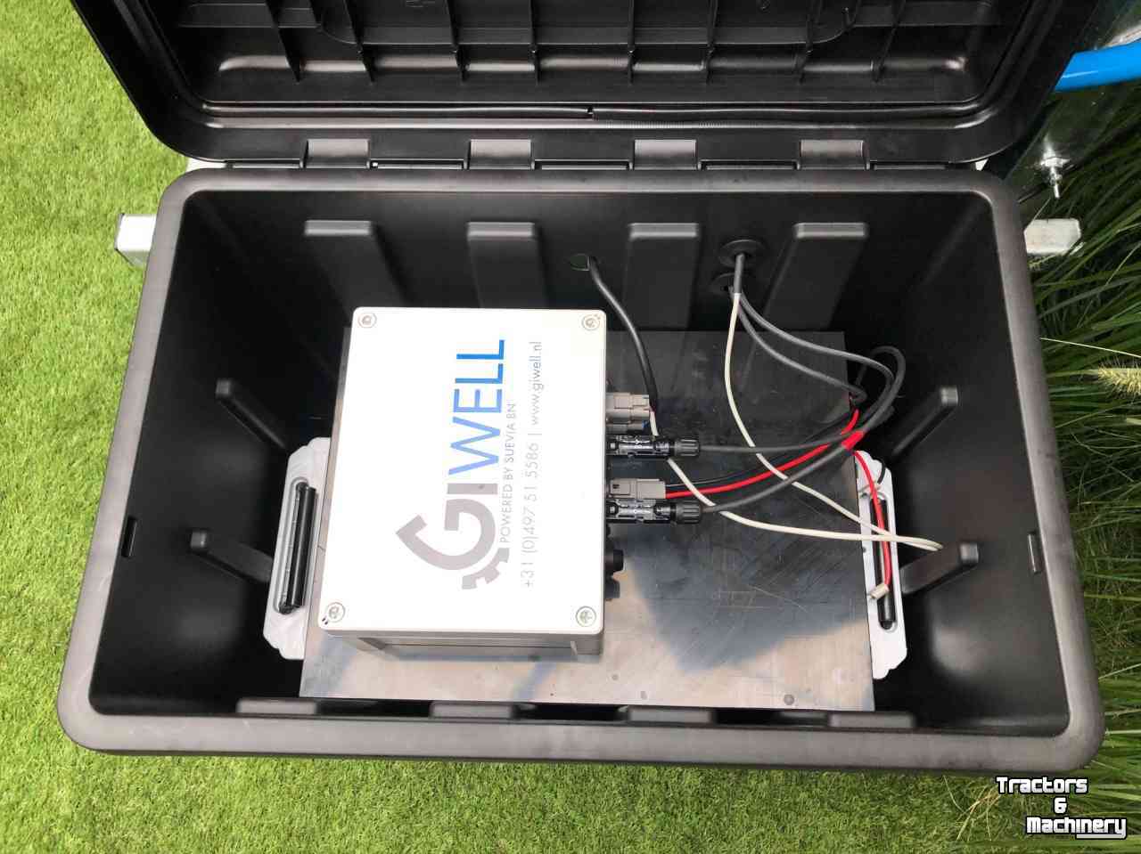 Auge à l‘énergie solaire Suevia Suevia Solar weidedrinkbak 1000 liter, met bronpomp