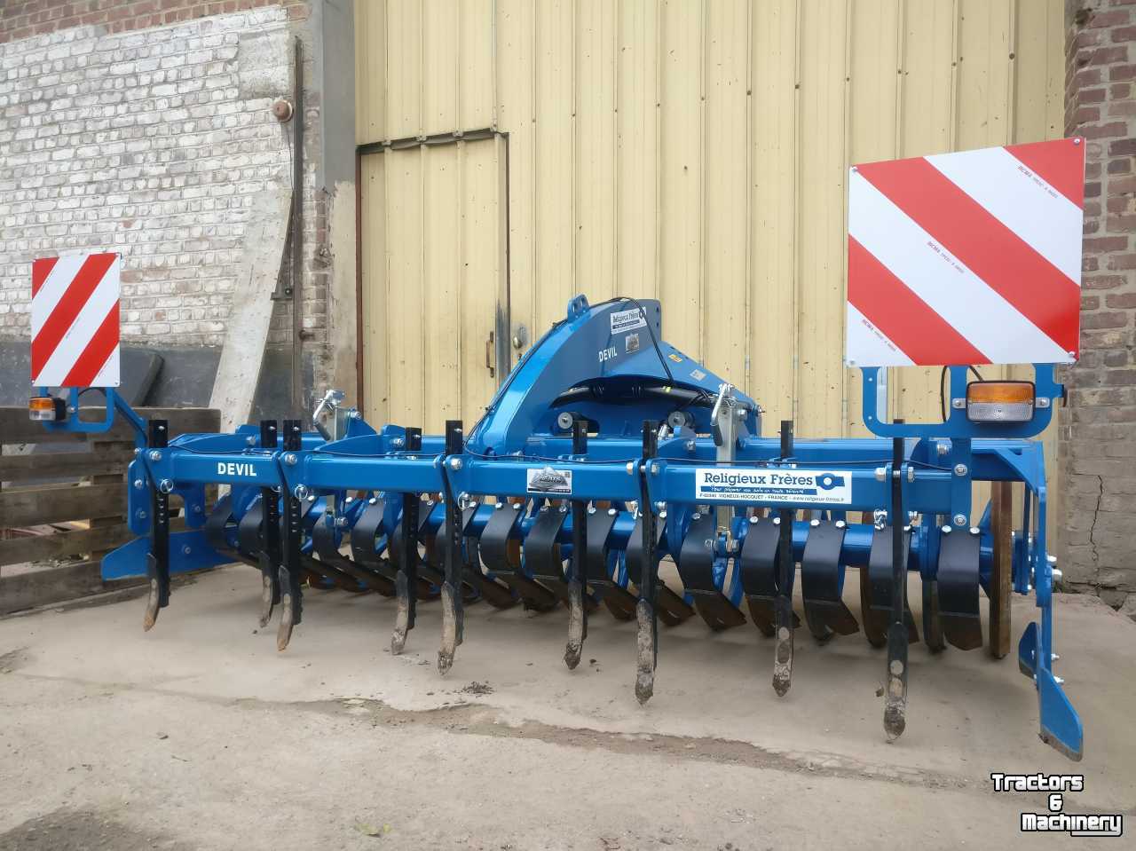 Rouleau compacteur latérale / avant Aerts Religieux Fréres Devil 3m