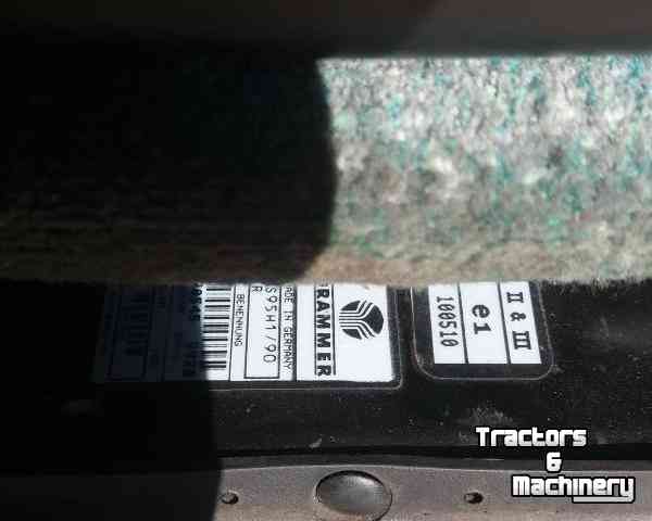 Pièces d‘occasion pour tracteurs Grammer Diverse Fendt trekkerstoelen / stoelen mechanisch geveerd of luchtgeveerd
