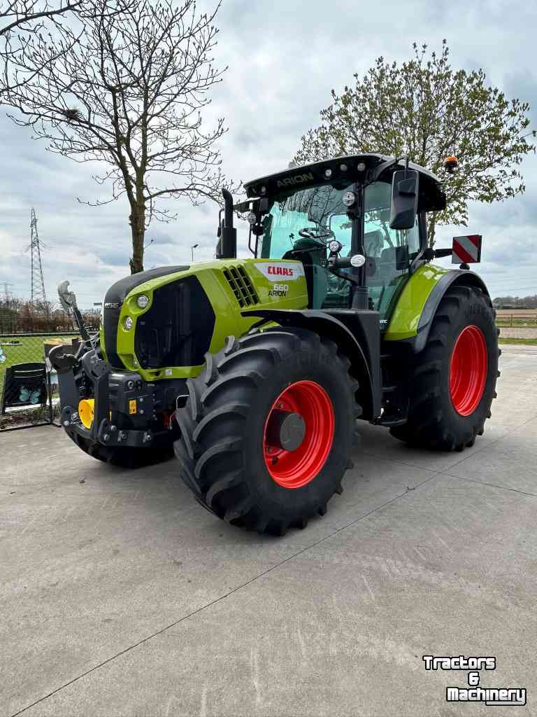 Tracteur Claas Arion 660 CMATIC CEBIS