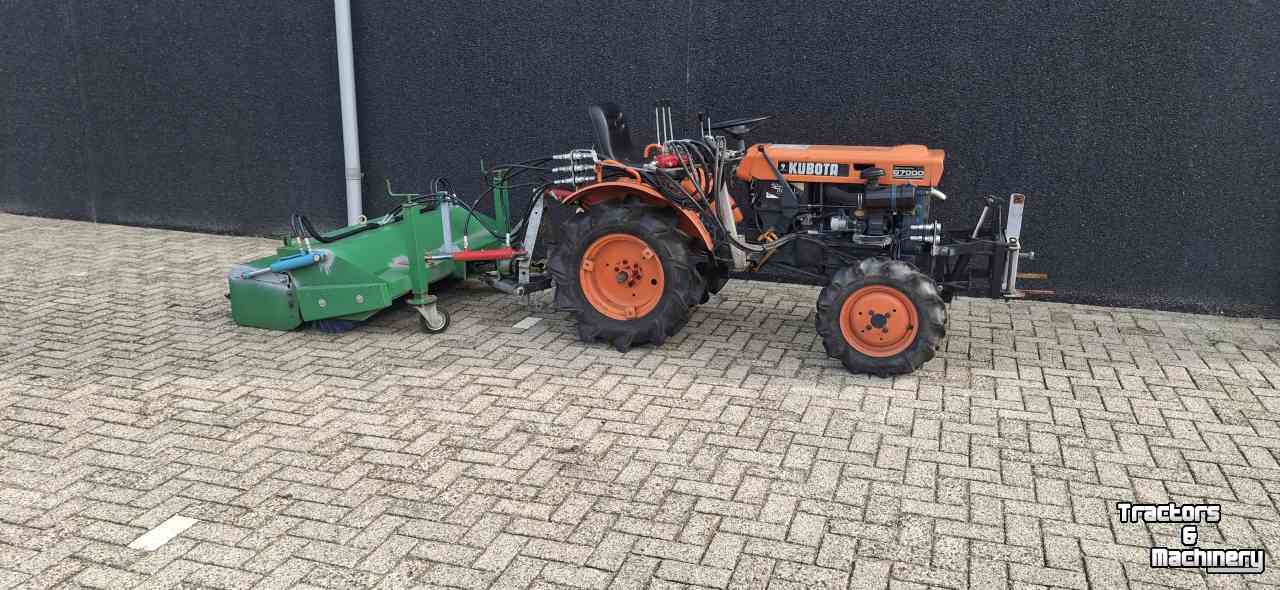 Tracteur pour horticulture Kubota B7000