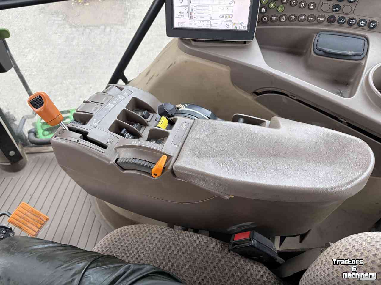 Tracteur John Deere 6210R 6.210R