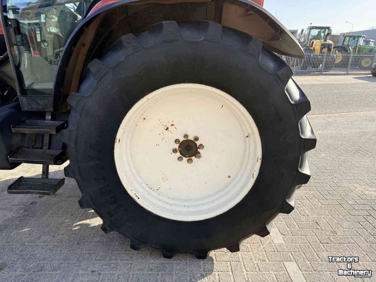 Tracteur New Holland M100 Dual Command
