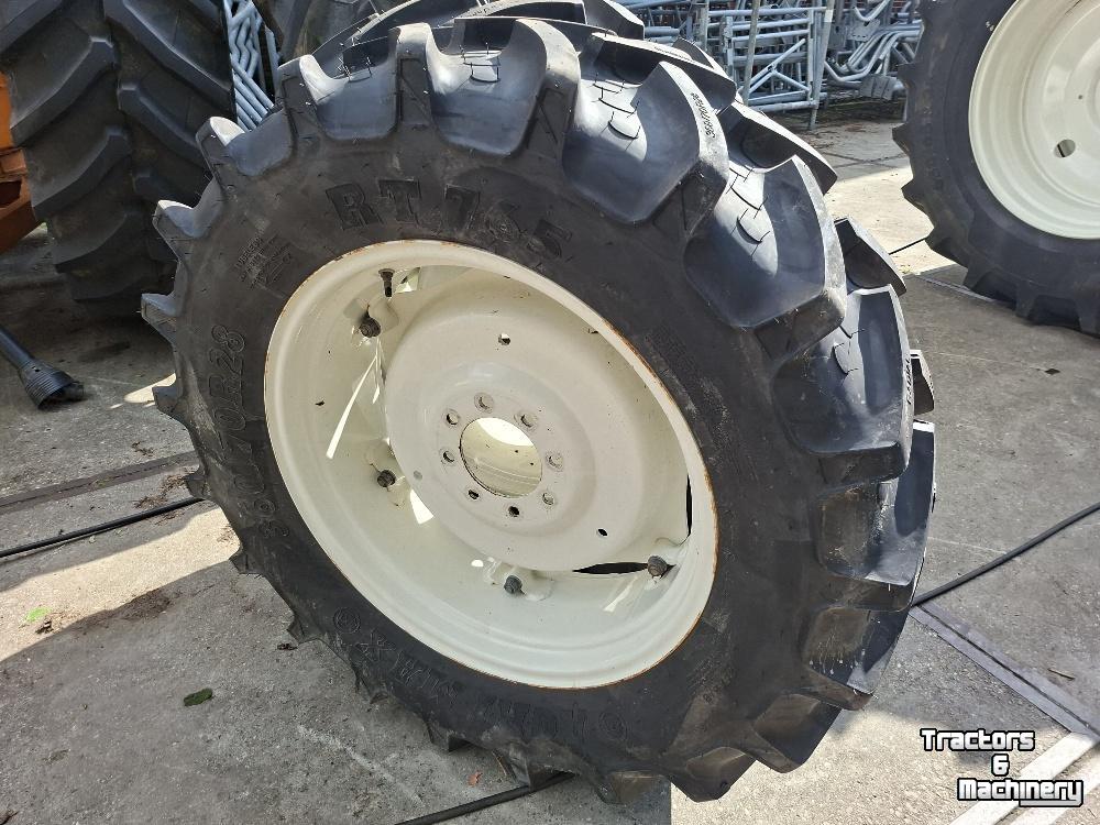 Roues, Pneus, Jantes, Barillets Jumelage Kleber 3607028