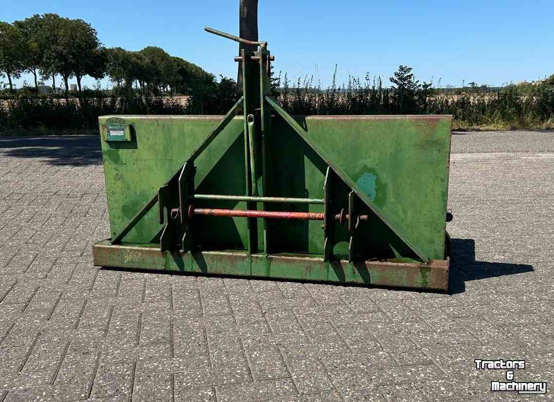 Transport godets de tracteur Jako 2B trekkerbak  grondbak