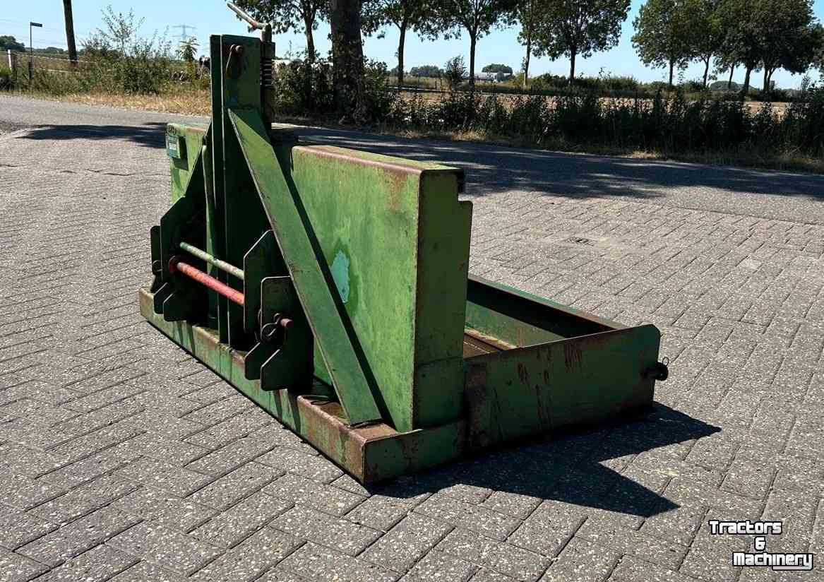 Transport godets de tracteur Jako 2B trekkerbak  grondbak