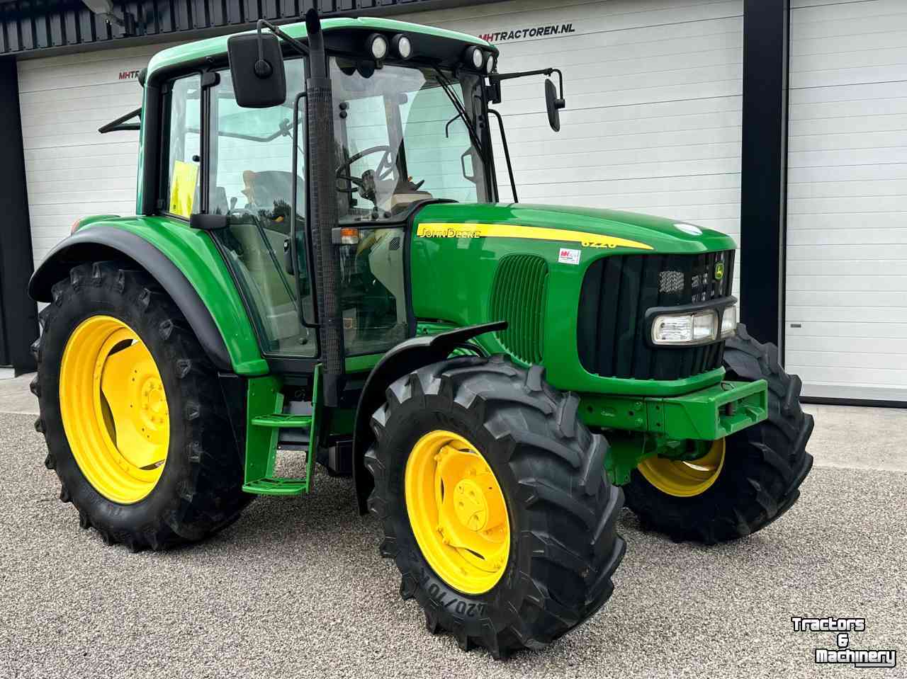 Tracteur John Deere 6220