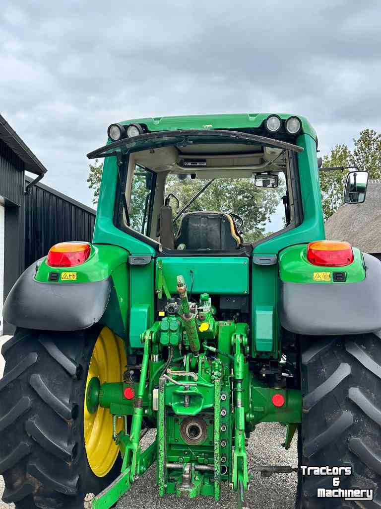 Tracteur John Deere 6220