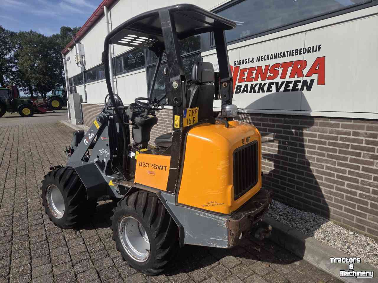 Chargeuse sur pneus Giant D332SWT bigwheel