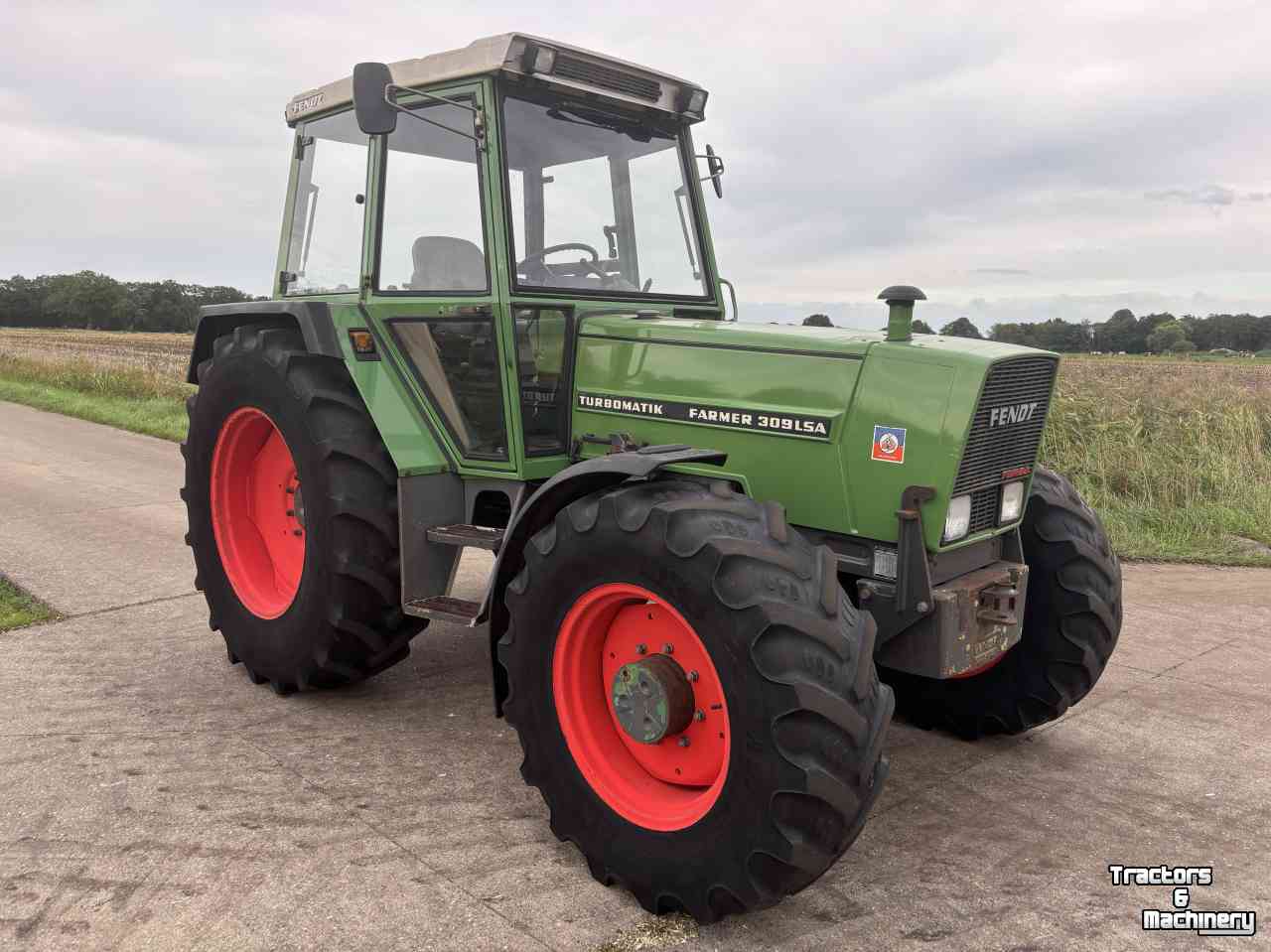 Tracteur Fendt 309 LSA met voorlader