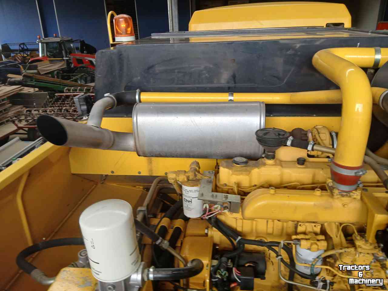 Moissonneuse batteuse New Holland tc5070