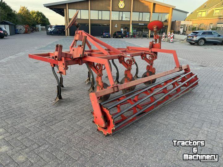 Cultivateur Knoche Cultivator