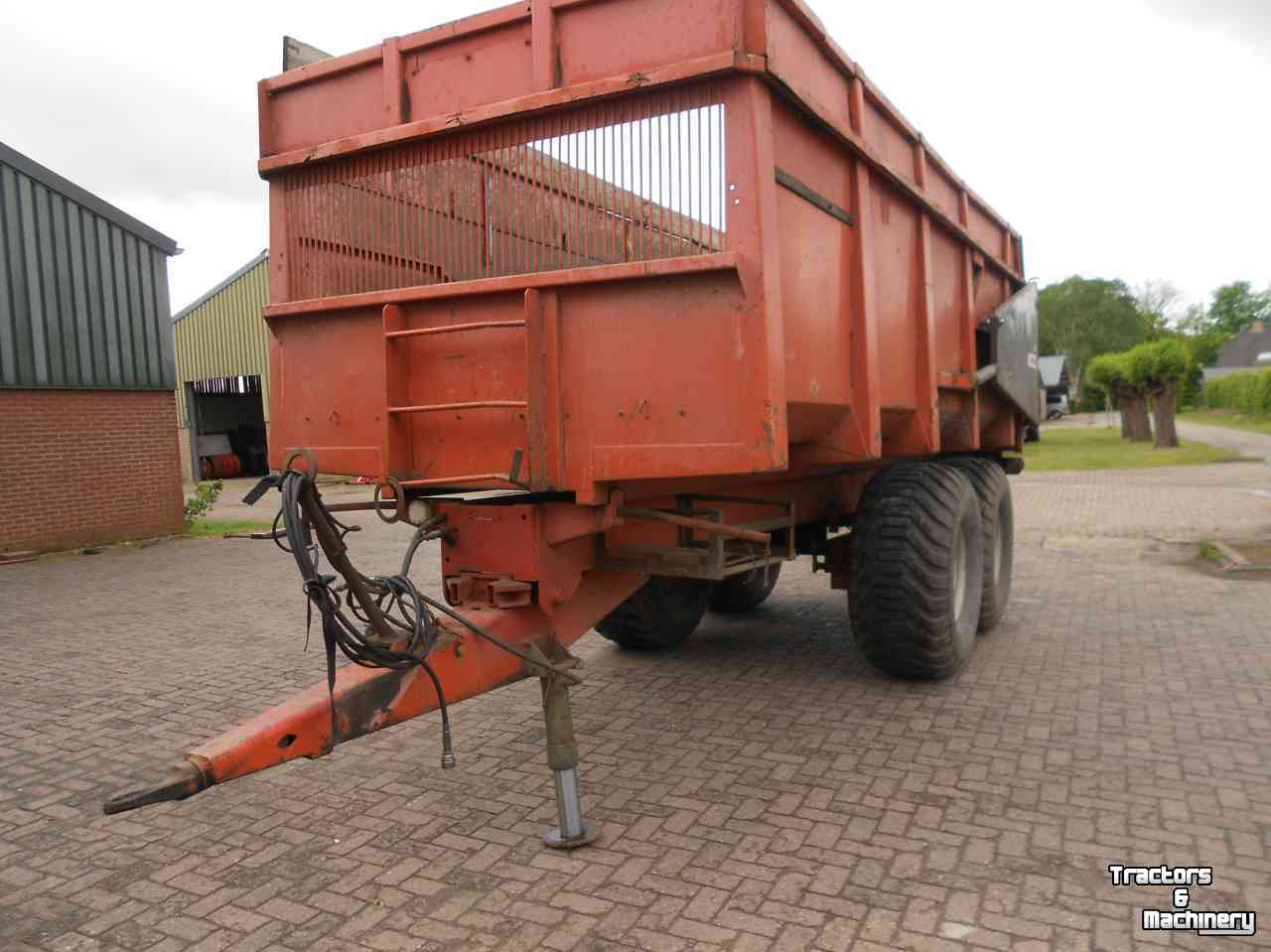Benne agricole Agrolang 12 tonner