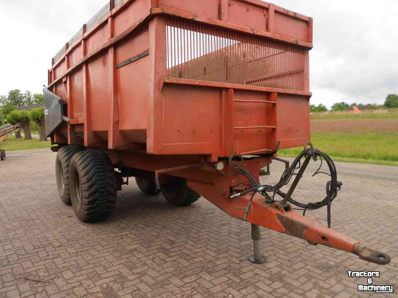 Benne agricole Agrolang 12 tonner