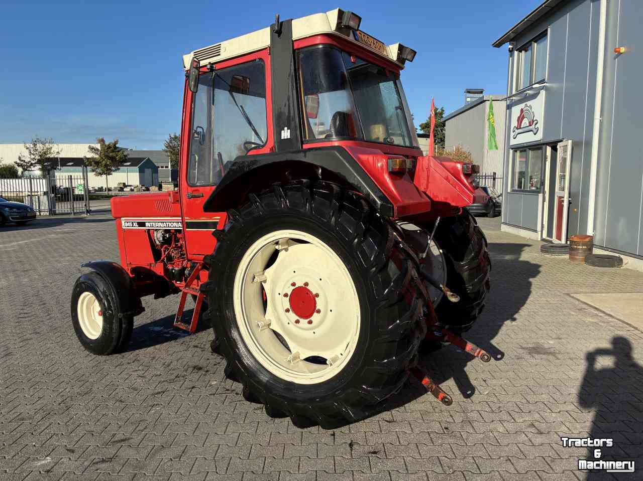 Tracteur International 845XL