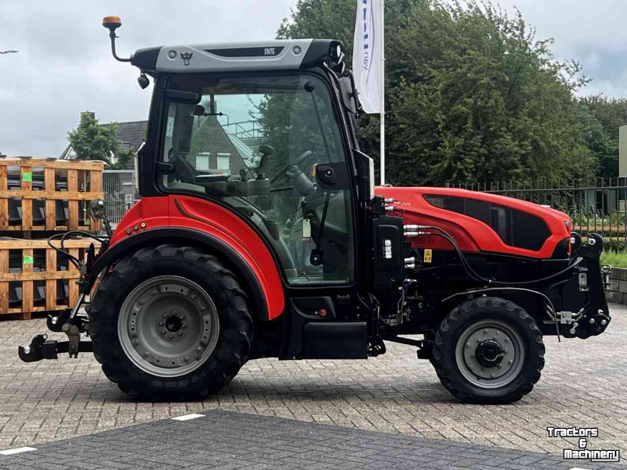 Tracteur pour vignes et vergers Same Frutteto 90V CVT vario Fronthef  Breed 125cm