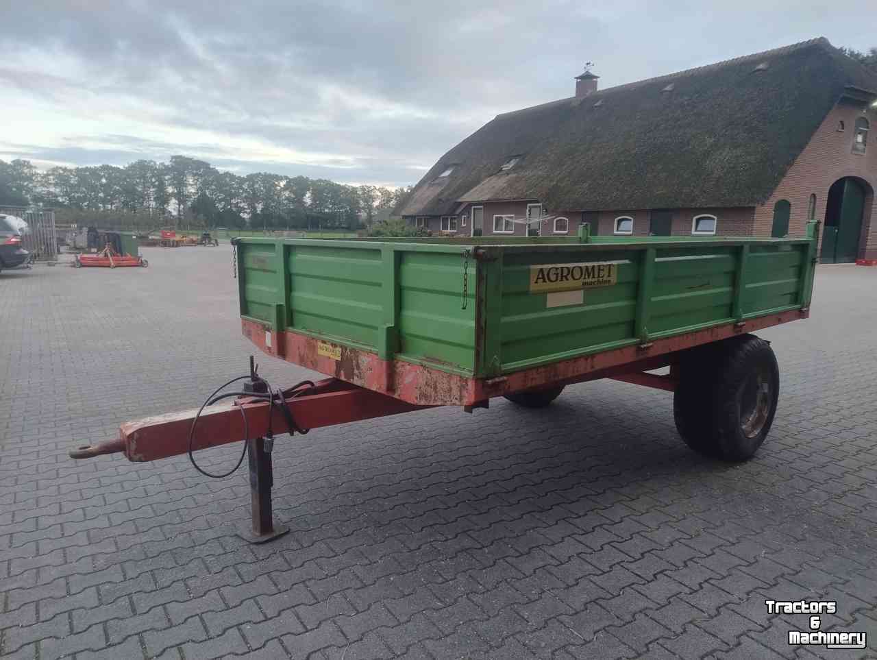 Benne agricole Agromet 4.5 tons