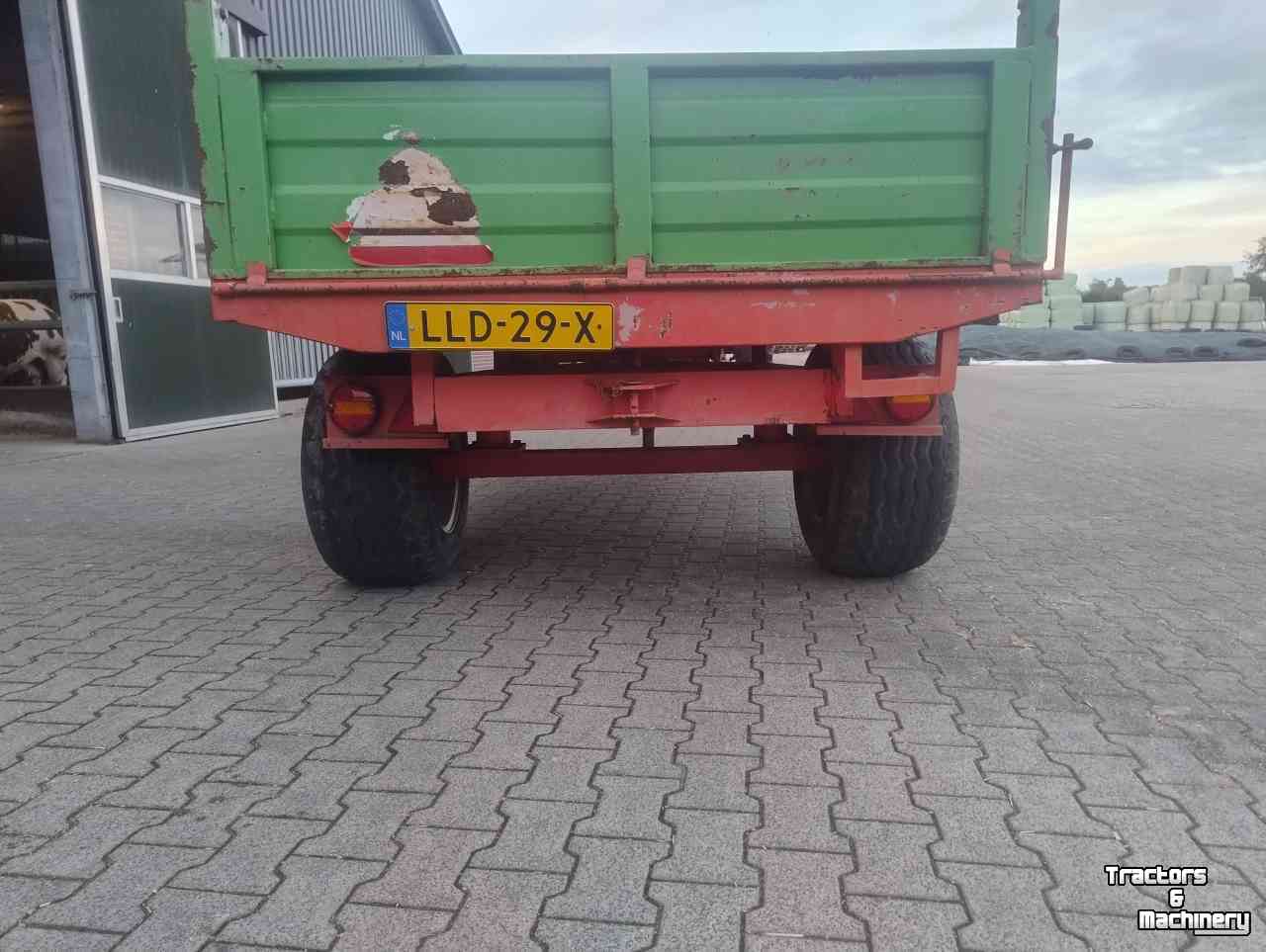 Benne agricole Agromet 4.5 tons