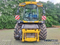 Ensileuse automotrice New Holland FR 700 hakselaar