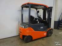 Chariot élévateur Toyota 8FBMT25