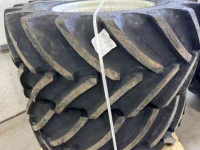 Roues, Pneus, Jantes, Barillets Jumelage BKT 710/60 R38 + 600/60 R28 op velg