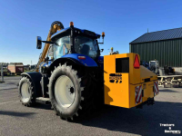 Tracteur New Holland T7.210 AC + Herder Grenadier