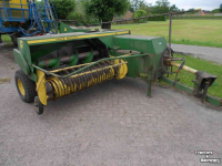 Presses John Deere 346