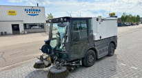   Compact 200 Sweeper/Veegmachine