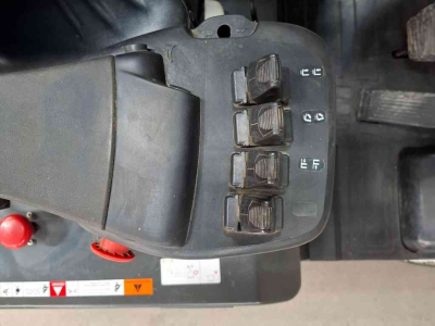 Chariot élévateur Unicarriers AG1N1L20Q