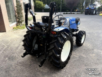 Tracteur pour vignes et vergers New Holland Boomer 45
