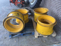 Roues, Pneus, Jantes, Barillets Jumelage  Velgen 17.00-25