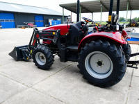 Tracteur Knegt 404GT .