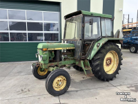 Tracteur John Deere 2030