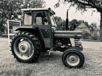 Tracteur Massey Ferguson 155 2WD Tractoren