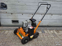 Aérateur de gazon Eliet E401 VM benzine honda motor verticuteermachine verticuteerder verticuteren