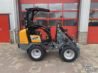 Chargeuse sur pneus Giant Giant G1500