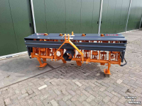 Machine à bêcher Falc Toro 2500 krukasspitmachine