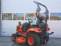 Tracteur pour horticulture Kubota BX231 compact traktor met maaier
